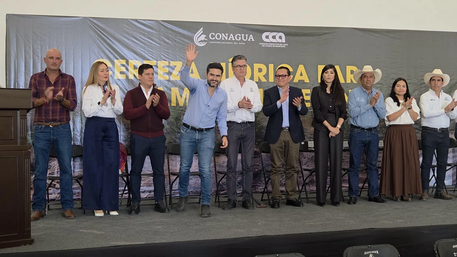 Agustín Dorantes Reúne a Productores y CONAGUA para Asegurar el Uso del Agua en el Campo