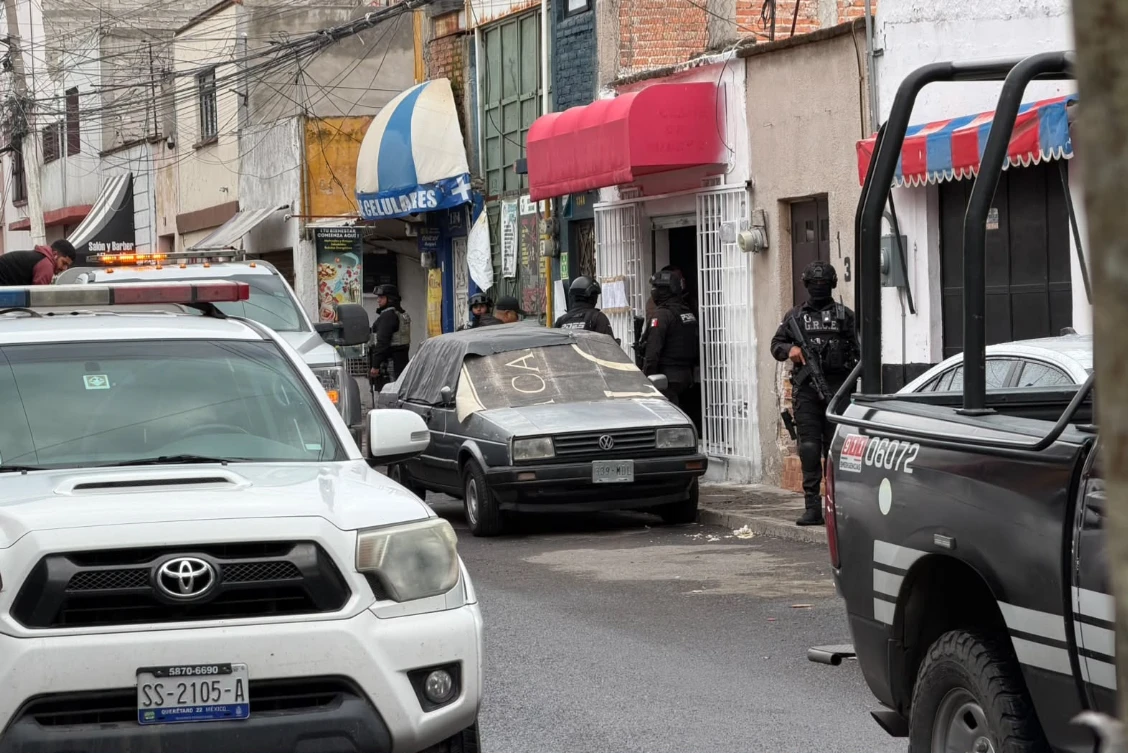 Operativo de la FGR en Lindavista: Aseguran máquinas tragamonedas en un negocio local