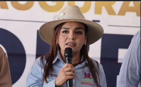 Respaldo a la Alcaldesa de Uruapan: Un Juego de Tensiones Políticas