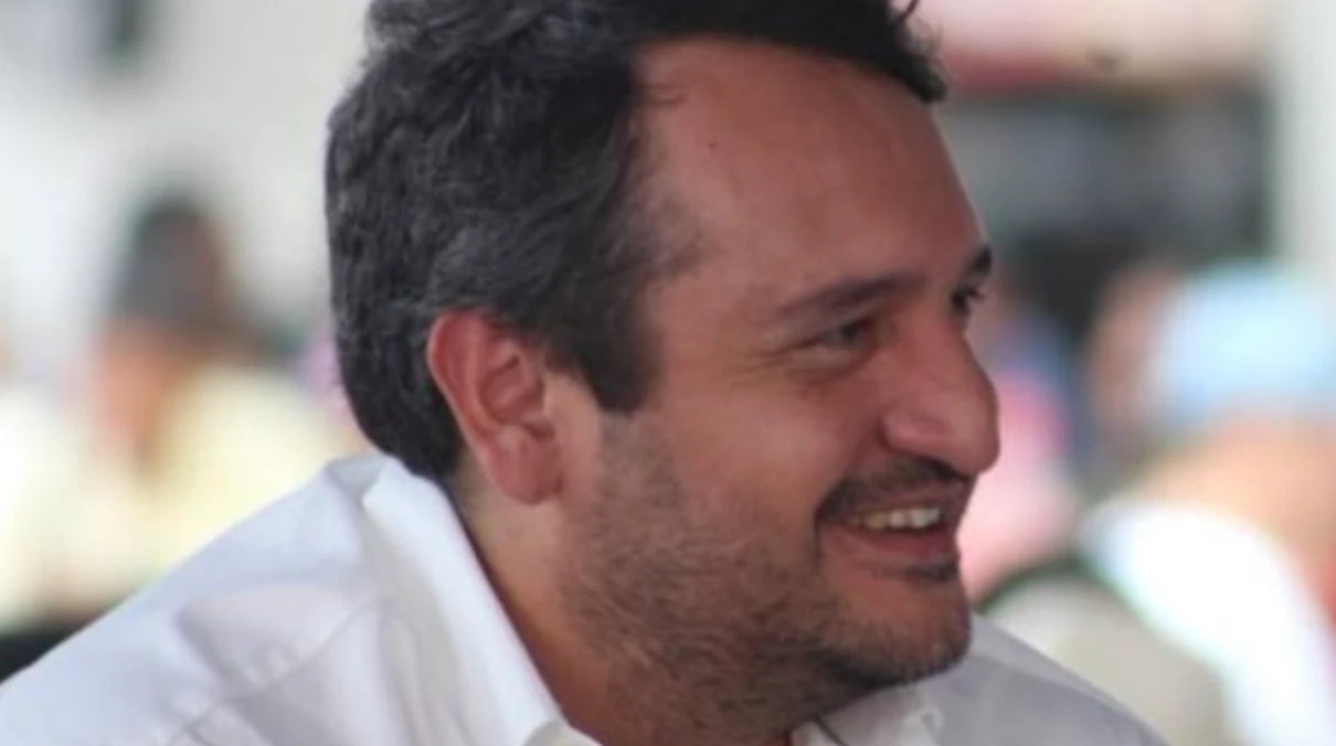 Claudia Sheinbaum minimiza crítica de The New York Times sobre caso Andy López Beltrán