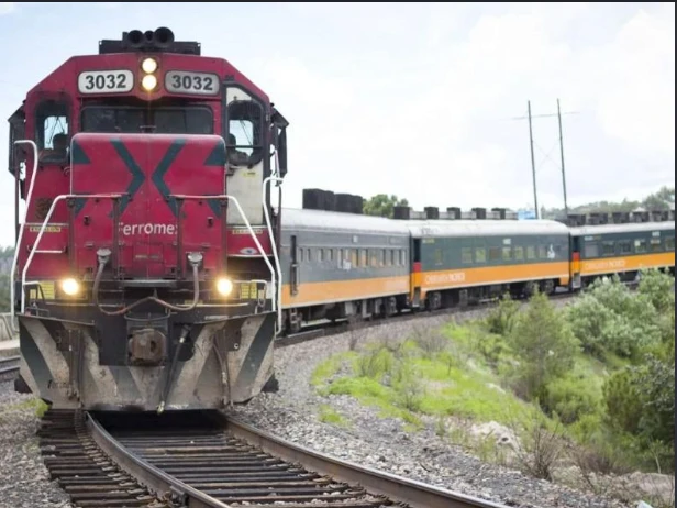 Denuncias de Abuso Laboral en la Obra del Tren México-Querétaro