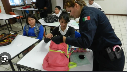El Operativo Mochila: Un Enfoque Integral que Comienza en Casa