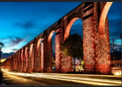 Alarmante Caída del PIB del Sector Turismo en Querétaro