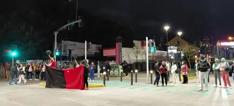 Protestas del Personal del IMSS Exigen Aumento Salarial y Mejores Insumos