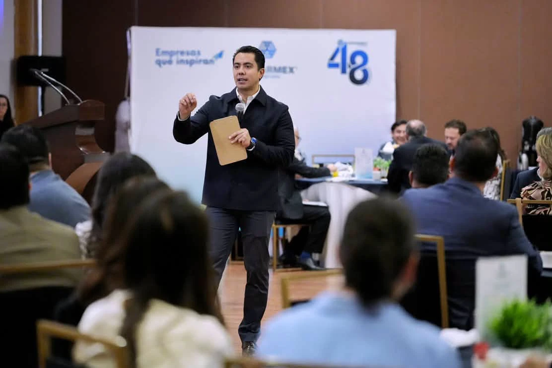 Impulsando el Emprendimiento en Querétaro: La Visión de FeliFerMacias y COPARMEX