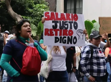 Apoyo de Médicos Jubilados a Movilizaciones de Trabajadores del IMSS