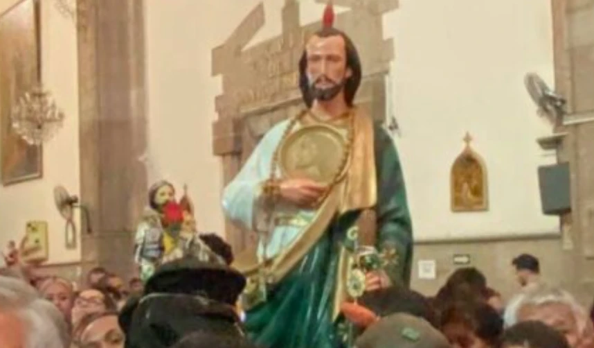 Masiva Celebración en el Templo de San Hipólito por San Judas Tadeo