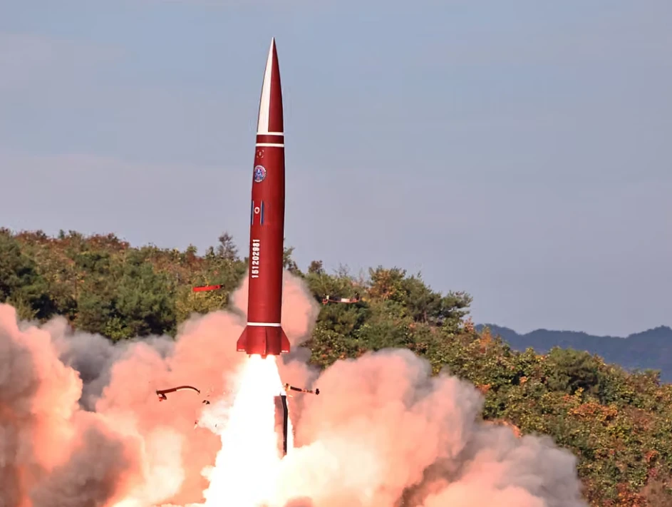Corea del Norte lanza misiles balísticos hacia el mar de Japón en un acto de provocación militar